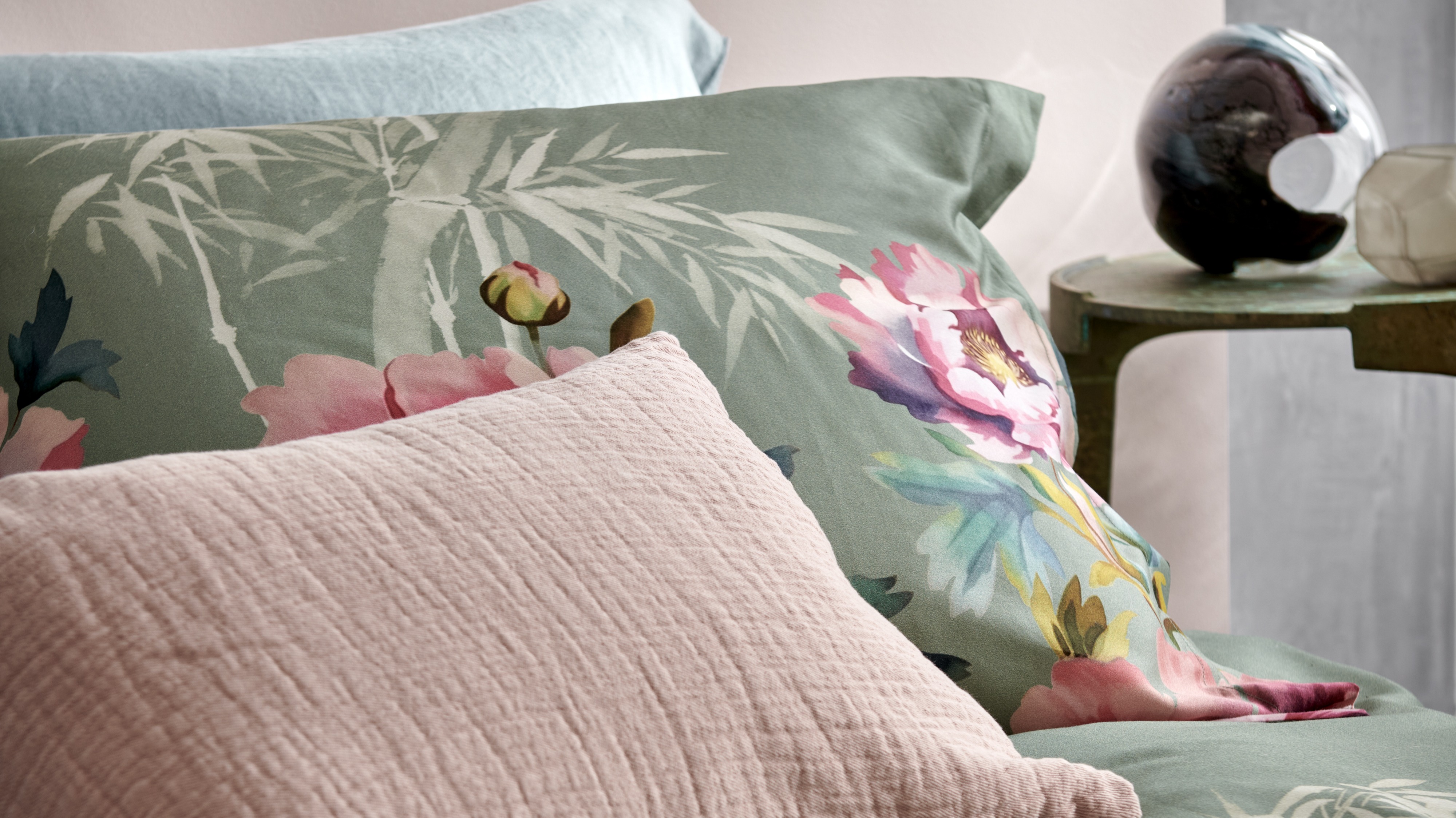 Dekbedovertrek Vandyck Pink Peony - Multi pillow